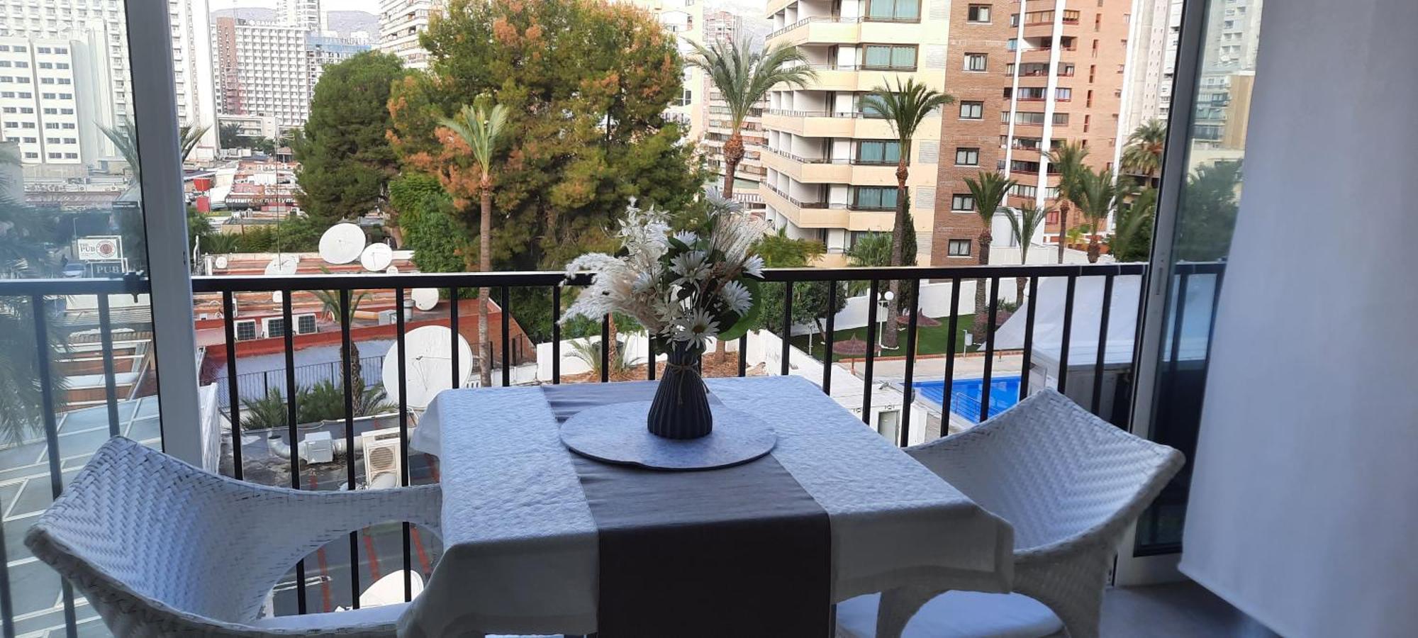 Happy Loix Wifi Aa Garage Pool Apartman Benidorm Kültér fotó