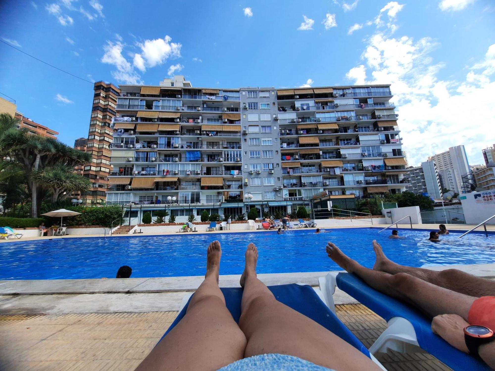 Happy Loix Wifi Aa Garage Pool Apartman Benidorm Kültér fotó